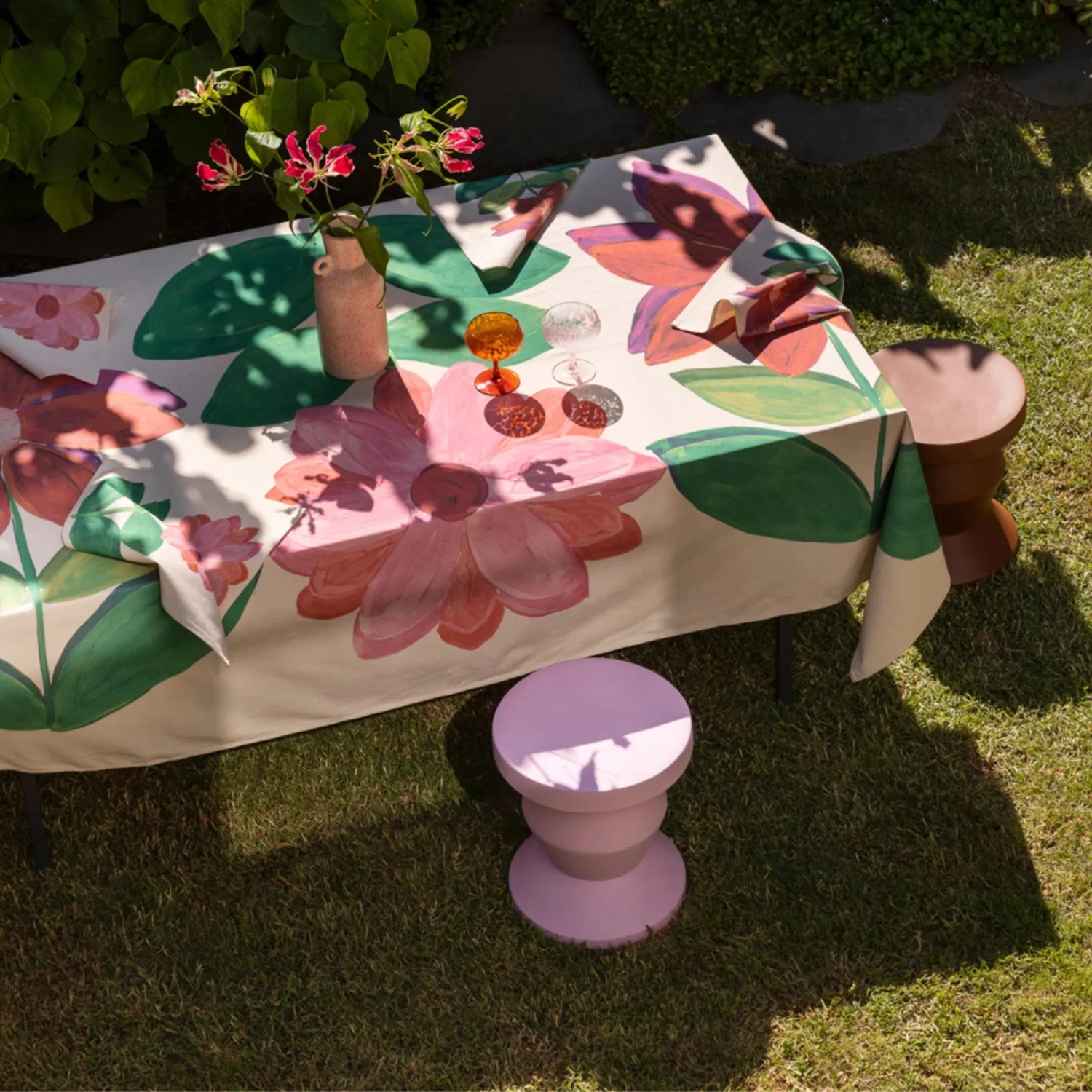 Pedestal Side Table - Lilac - Image 3