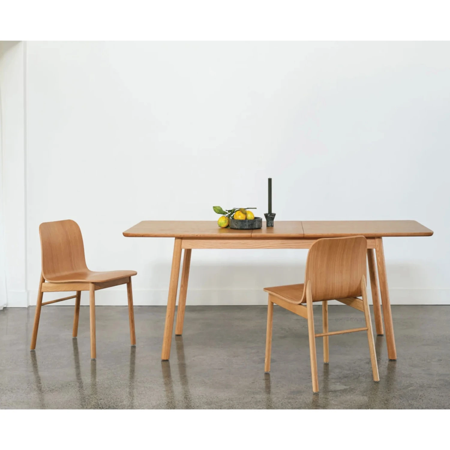 Radial Extendable Table - Natural Oak - Image 2