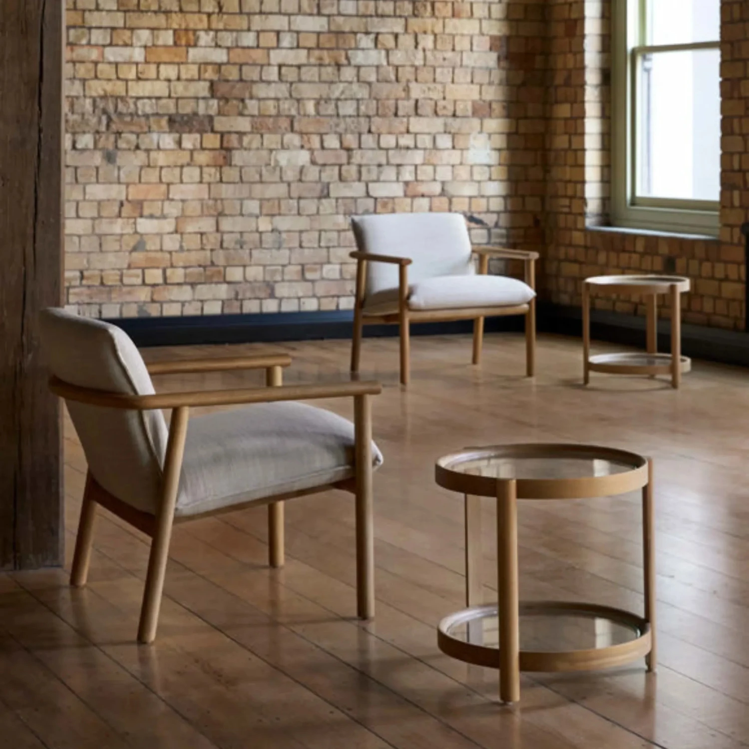 Column Side Table - Oak - Image 2