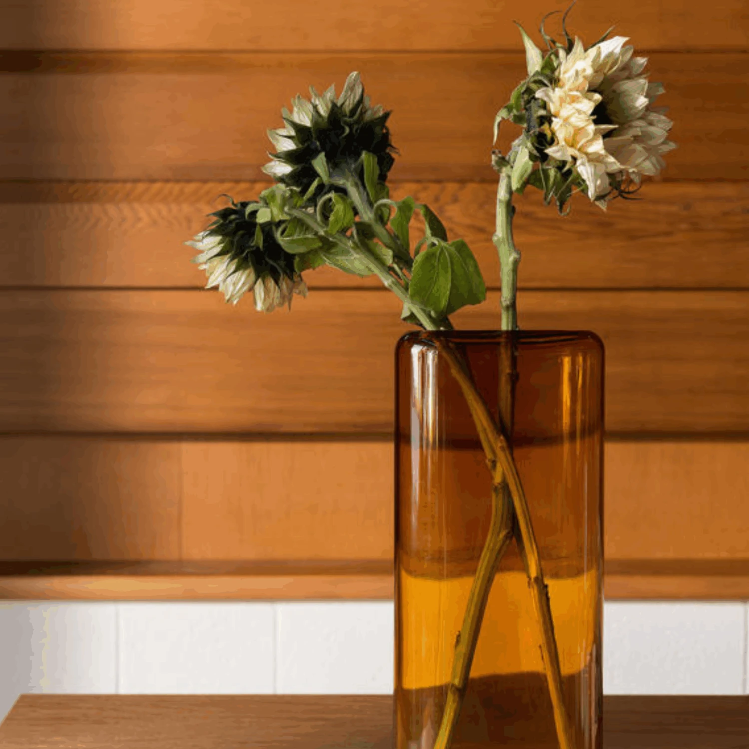 Layers Vase Small - Amber - Image 5