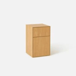 Plinth Bedside Right Hand - Oak
