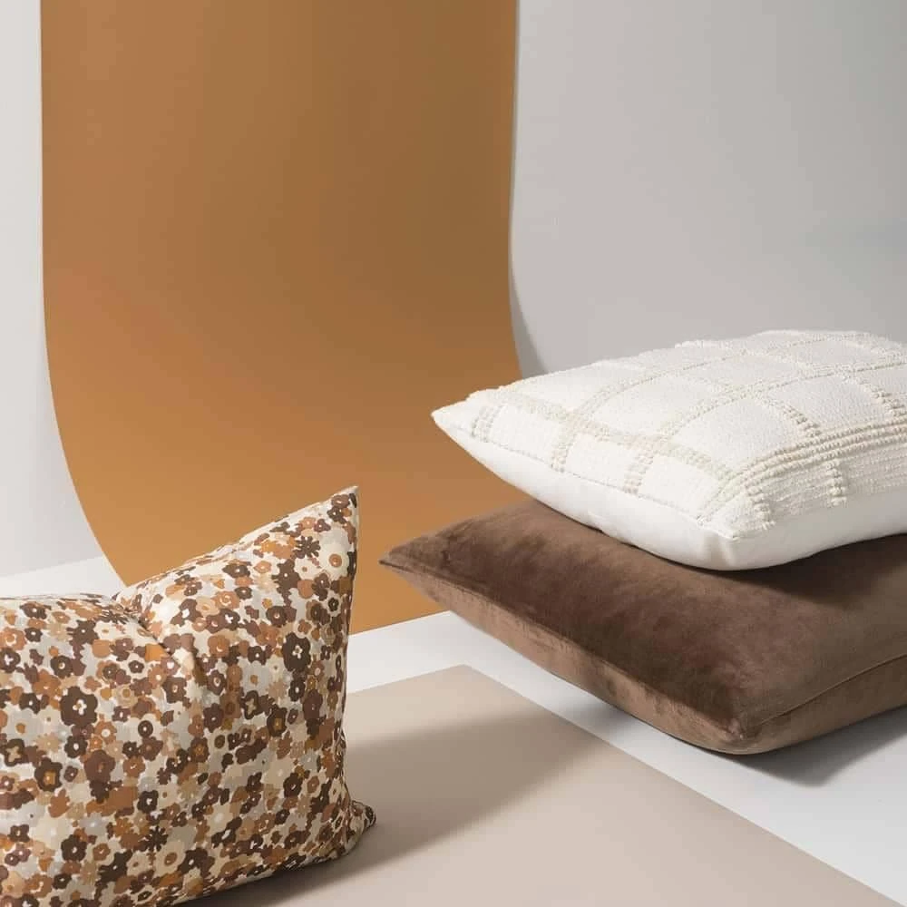 Iggy Cushion - Natural - Image 3