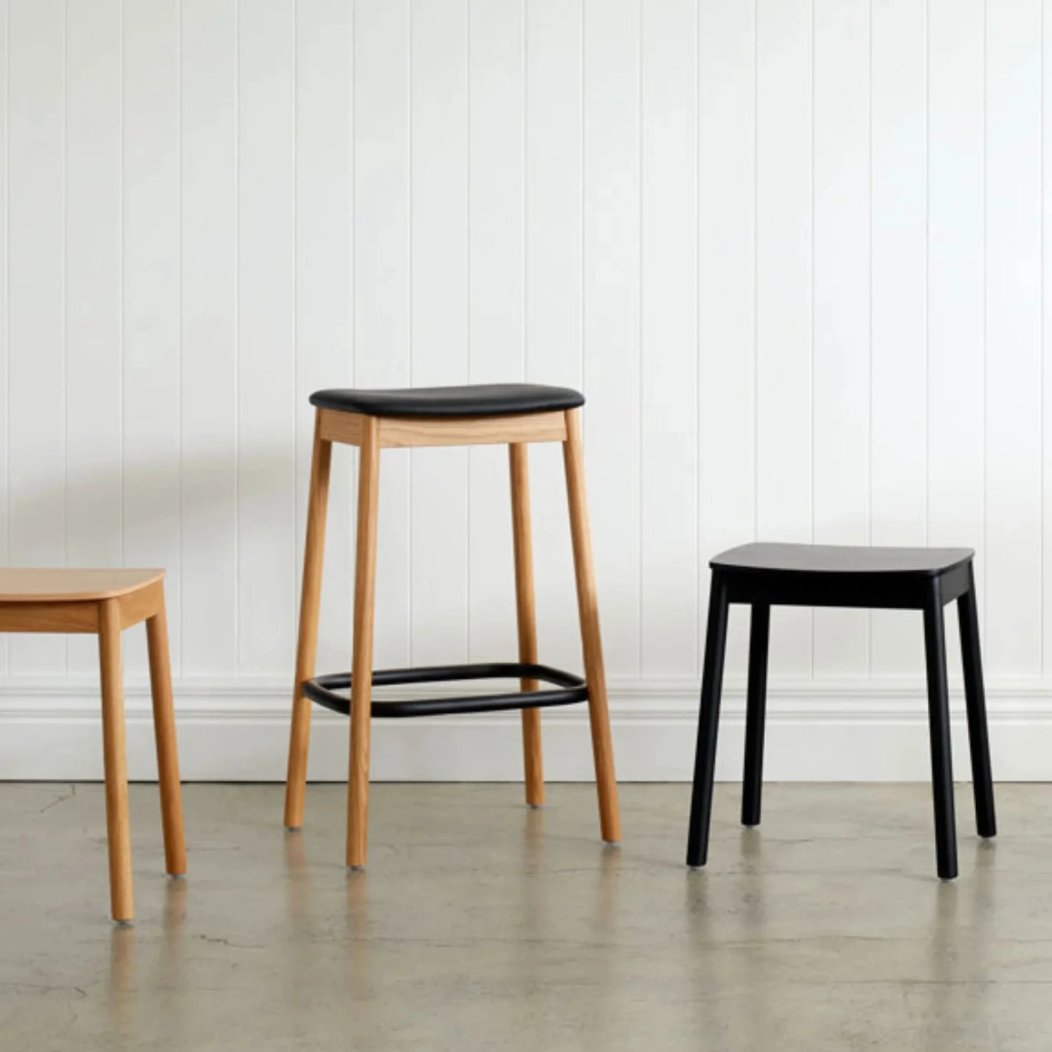 Radial Stool 65cm - Leather/Oak - Image 2