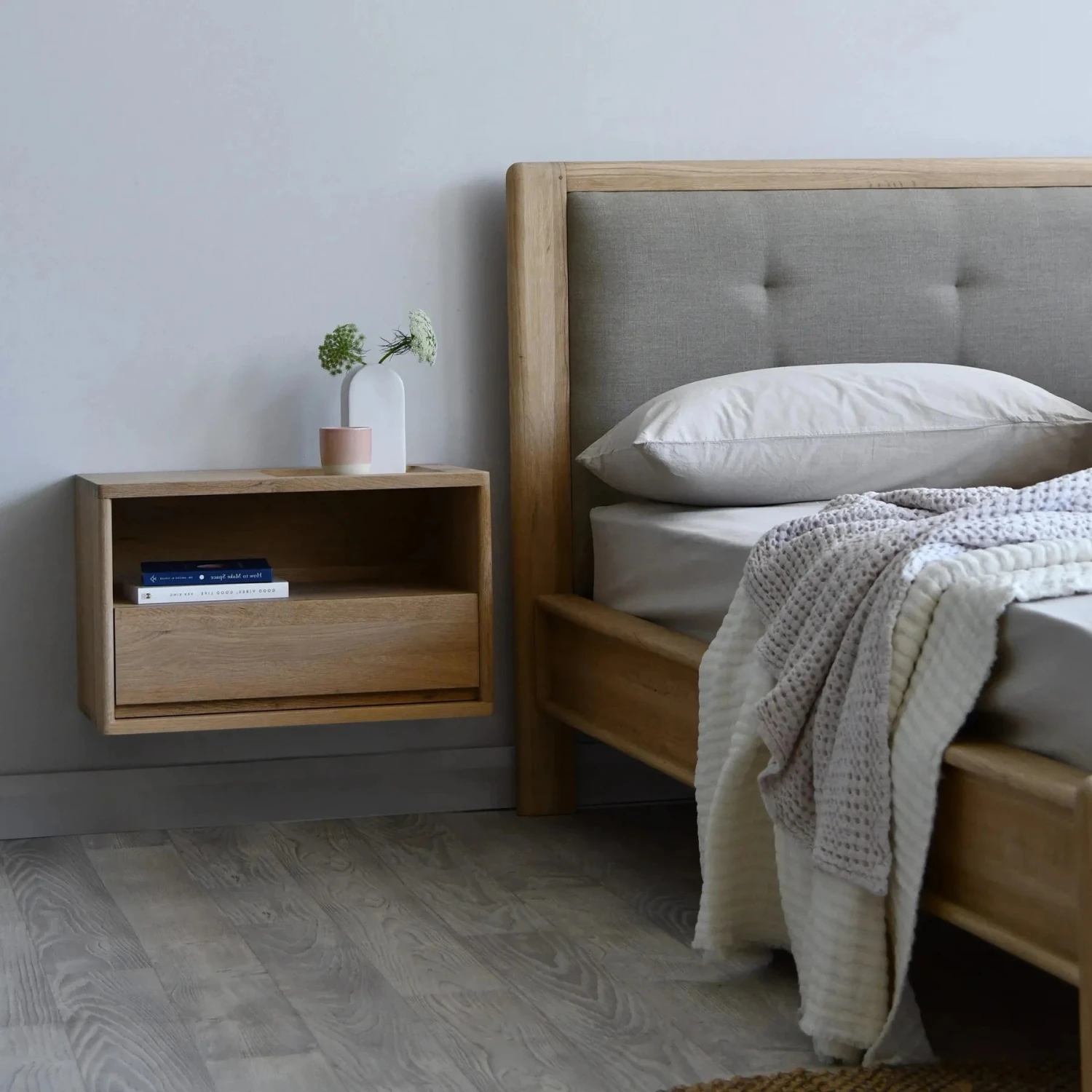 Circa Hanging Bedside Table Left - Oak - Image 4