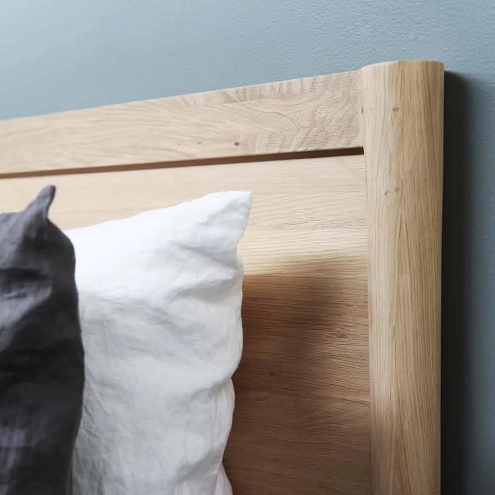 Vintage King Bed - Oak - Image 4