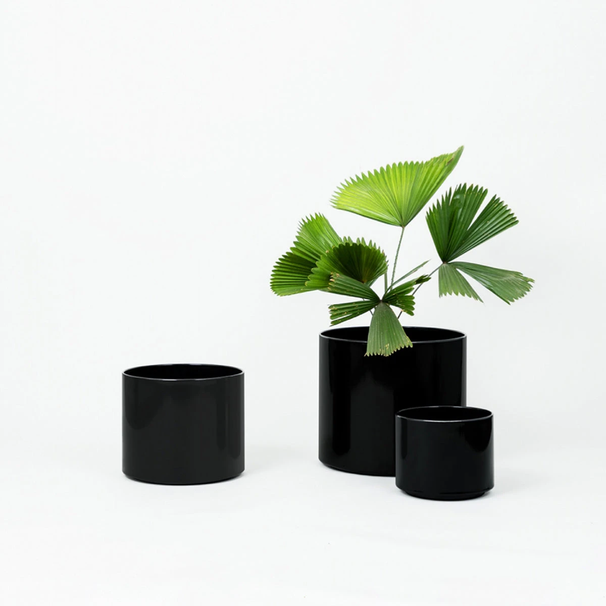 Benny Planter - Black Small - Image 2
