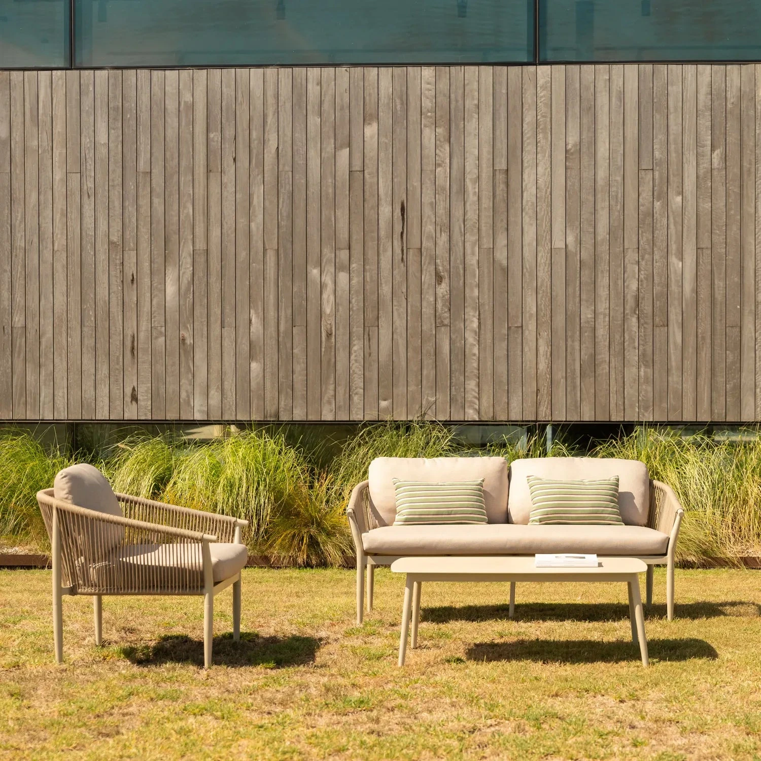 Everett Outdoor Living Package - Sand - Image 2