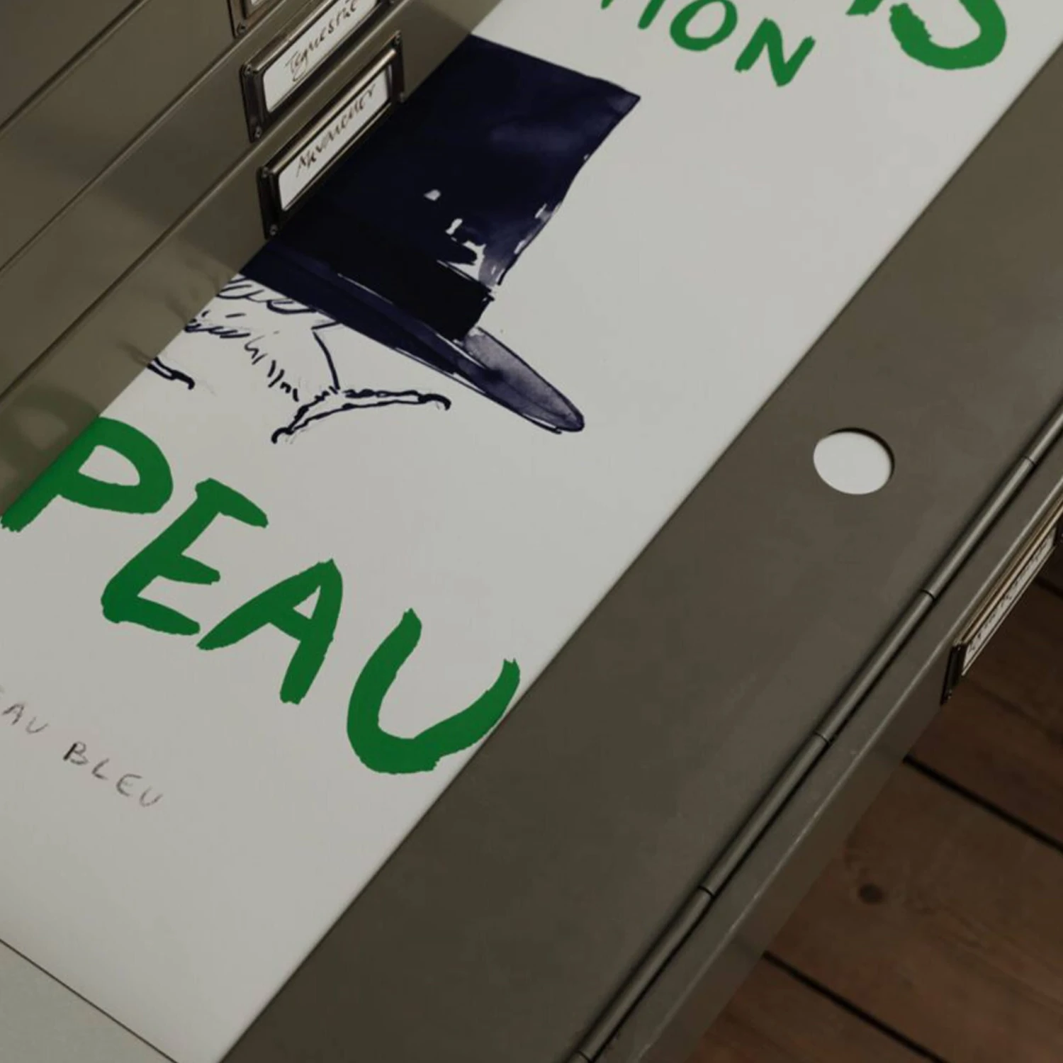 L’Oiseau Au Chapeau Bleu Print 21Cm X 29.7Cm (A4) - Image 3