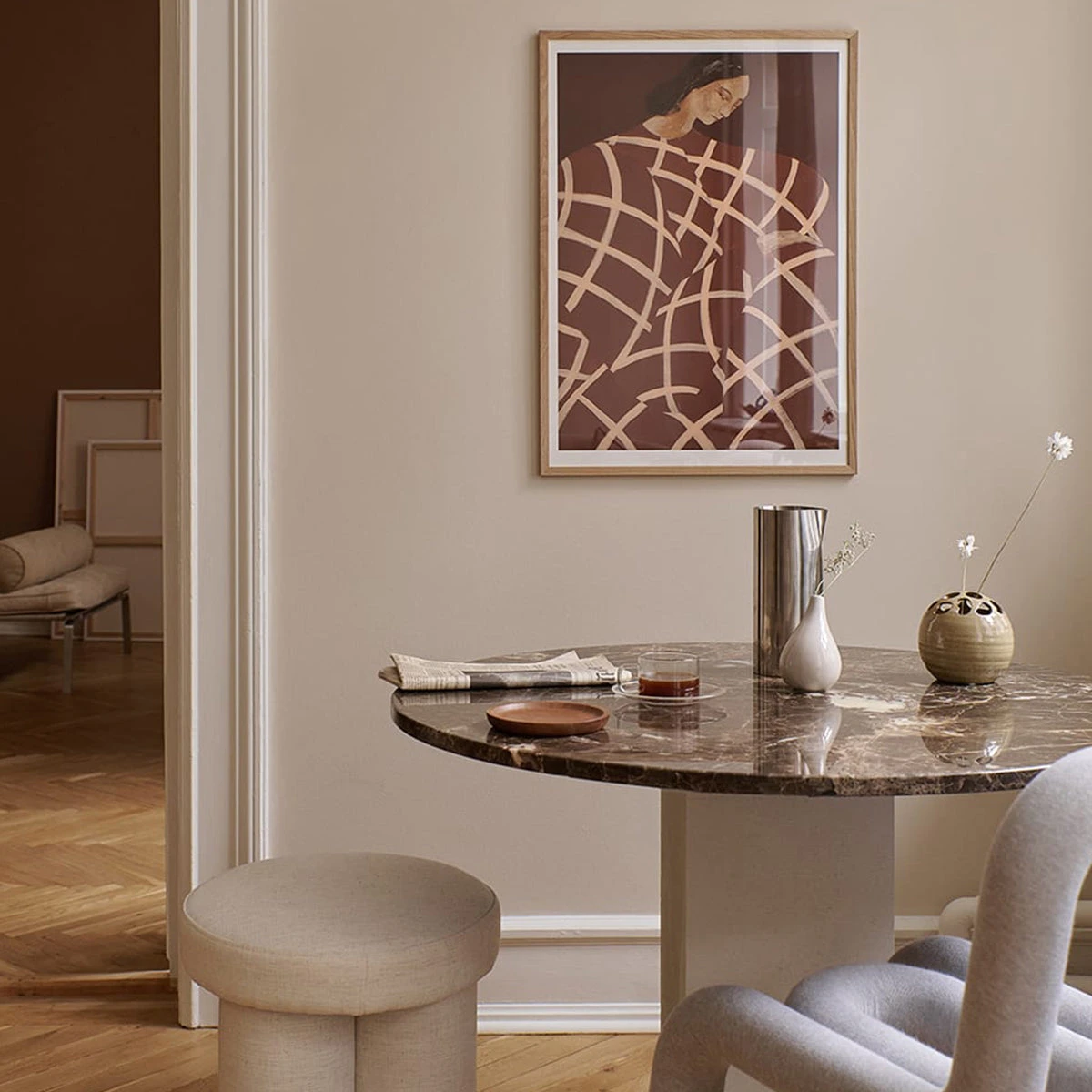 Waiting At Art Et Metiers Print 30Cm X 40Cm - Image 2